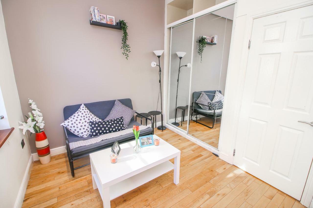 Studio Flat Near Liverpool St & Shoreditch London. Εξωτερικό φωτογραφία
